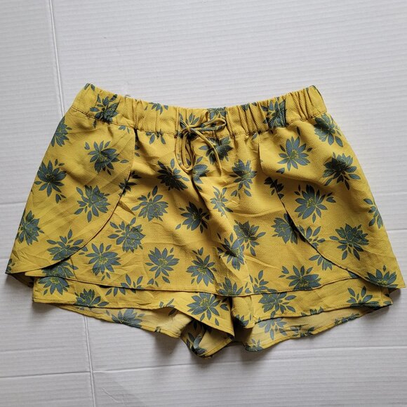 Zara skort Trafaluc Collection shorts skirt beach yellow flower tropical summer - Picture 1 of 10